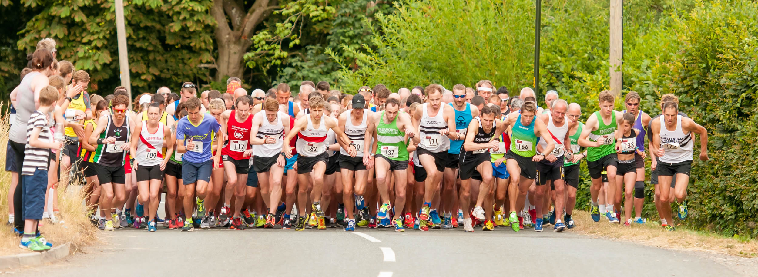 Start of the 2018 Bourton 1 mile Classic
