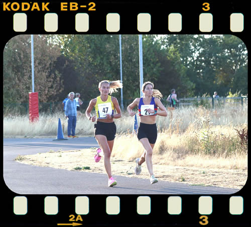 Stephanie Lane on her way to a win at Evesham Park Velo 5K - 20th August 2026