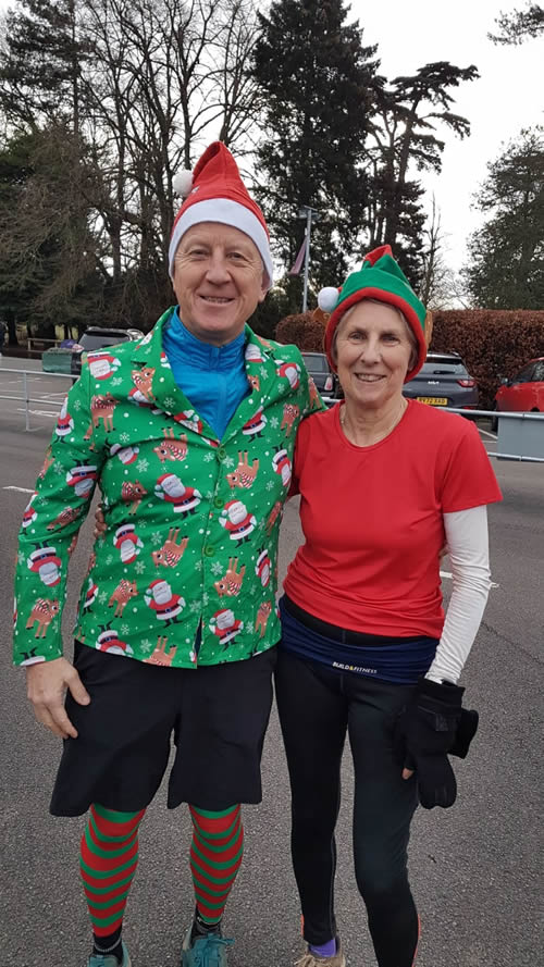 Giles and Liz at Cirencester parkrun - 23-12-2023 Giles and Liz at Cirencester parkrun - 23-12-2023
