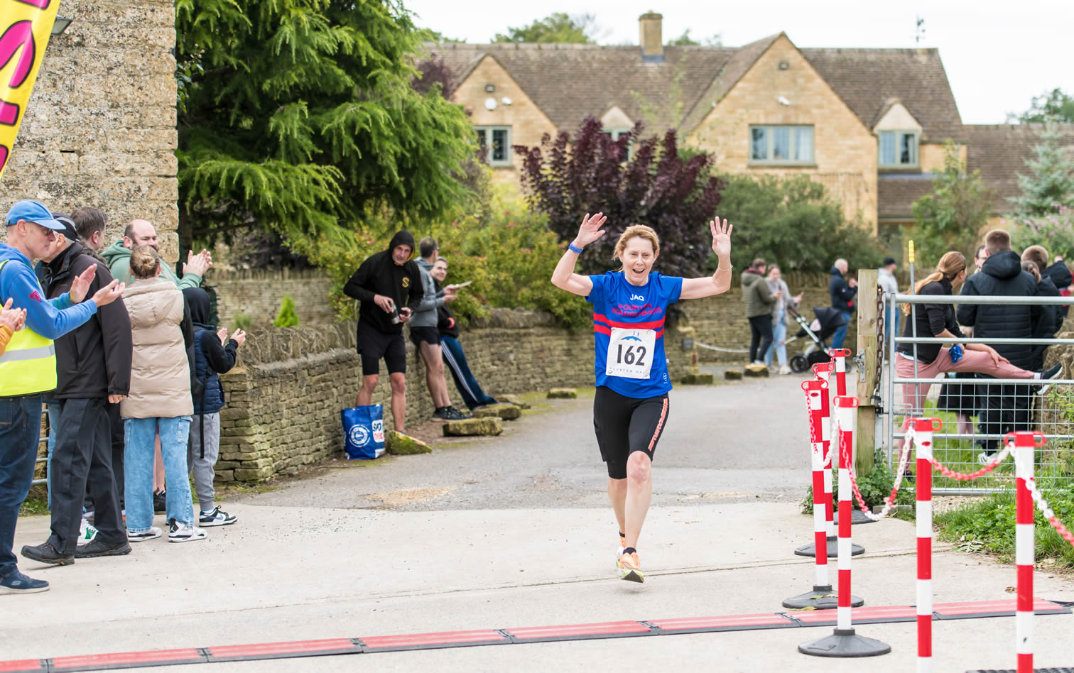 Bourton Roadrunners' Jaq Underwood at 2024 Bourton Half - 29th September 2024