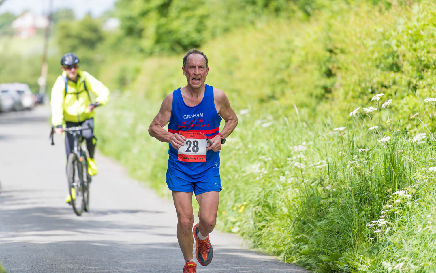 Graham yards from mile 80 hand-over of the Cotswold Hilly 100 Relay - 26-05-2024