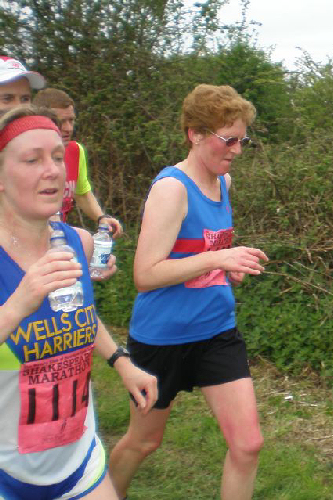 Shirl concentrating at halfway at Stratford